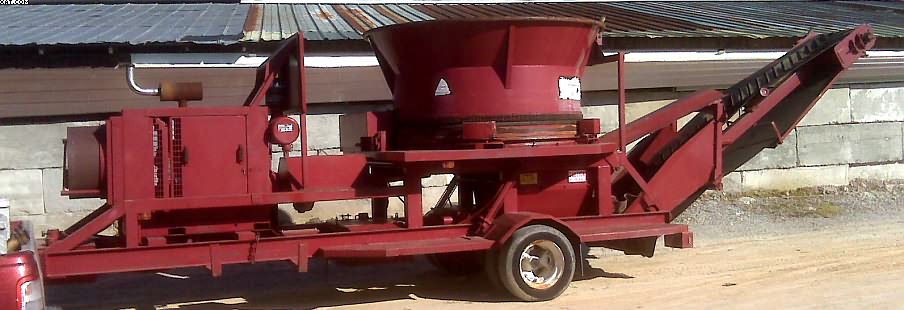 OLATHE Tub Grinder, Model 837TG.